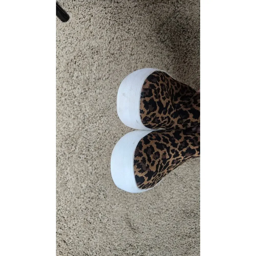 STEVE MADDEN Darayl Leopard Slip On Sneakers Size 6